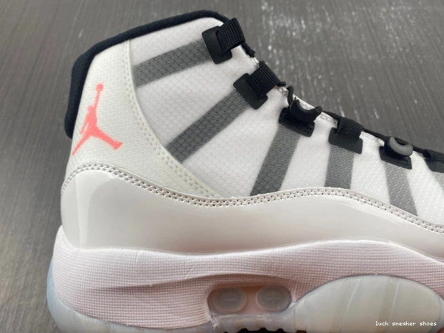 Rep LUCY DD3522-100 White 11 (CN Plug) Adapt Jordan Air 0720